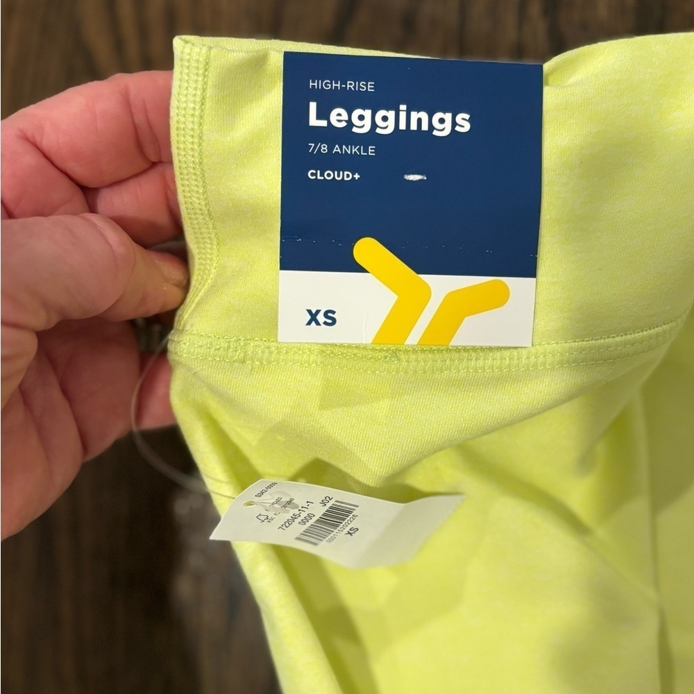 XS Old Navy leggings - Picture 5 of 6